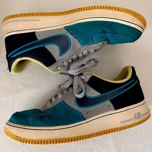 Vintage Nike AF1 Blue and Gray